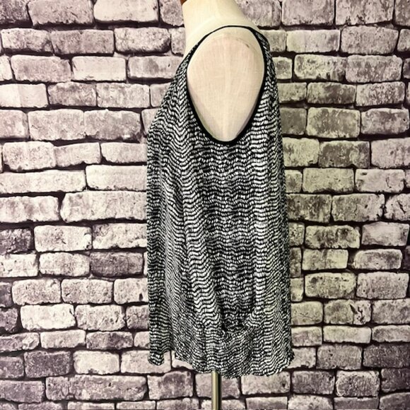 Apt. 9 Black & White Cold Shoulder Blouse Size L - Picture 4 of 7